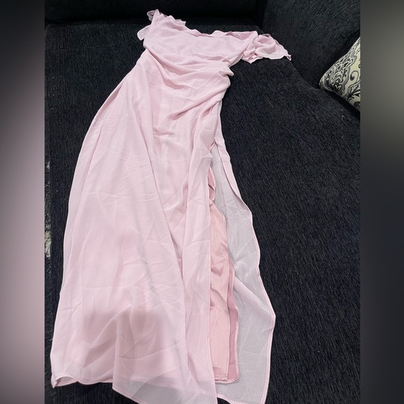 Oh Polly Romilly Cowl Neck Pleated Midaxi Dress in Dusty Pink - Picture 6 of 12